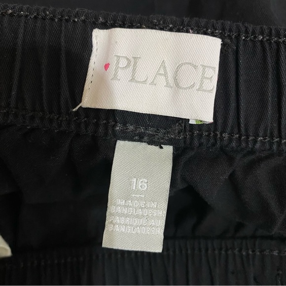 Children’s Place Girl’s Elastic Waist Black Shorts - Picture 5 of 6